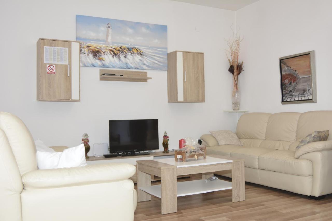Apartment Lana Senj  Εξωτερικό φωτογραφία
